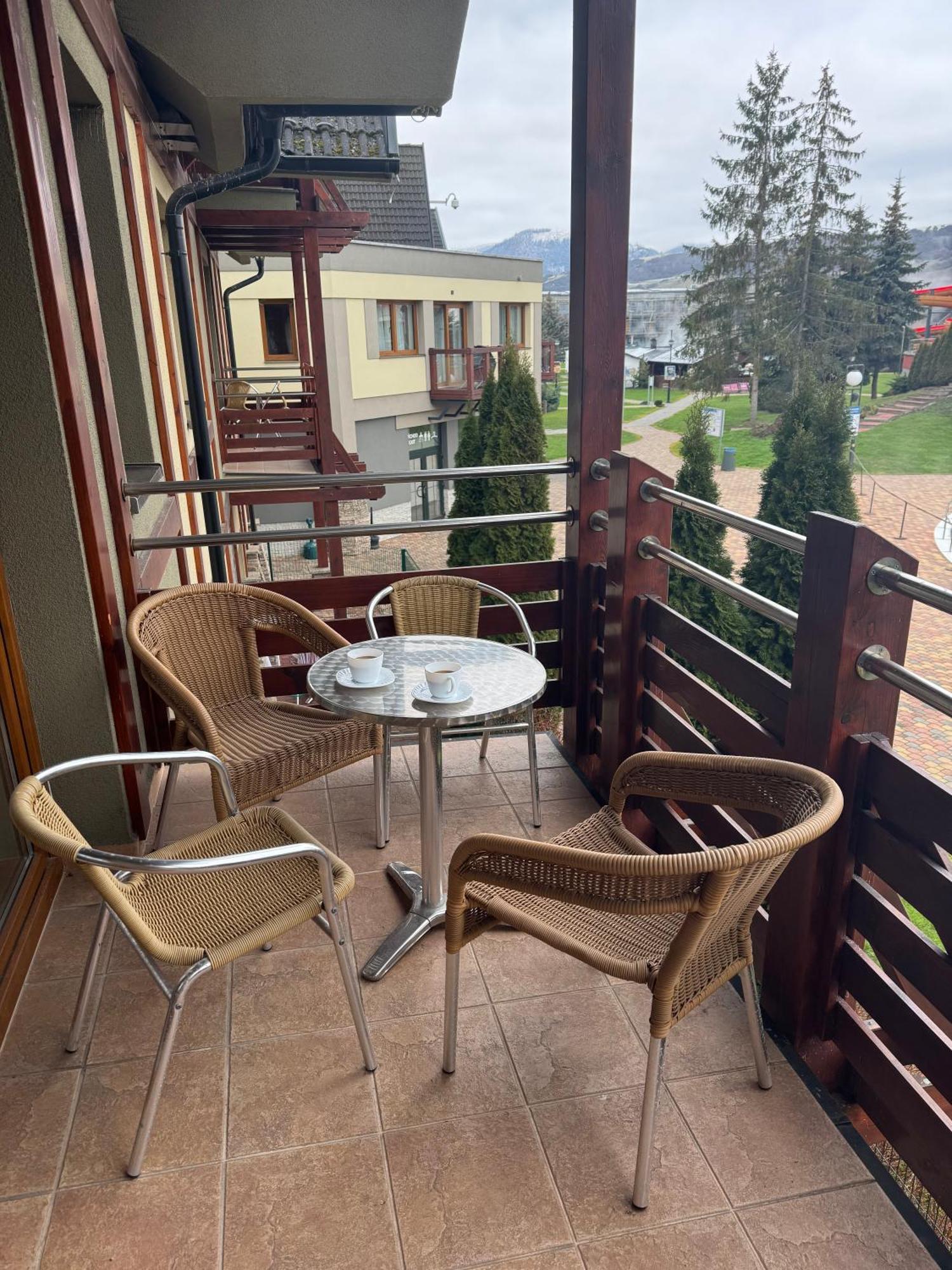 Apartman Paradise Bešeňová Buitenkant foto