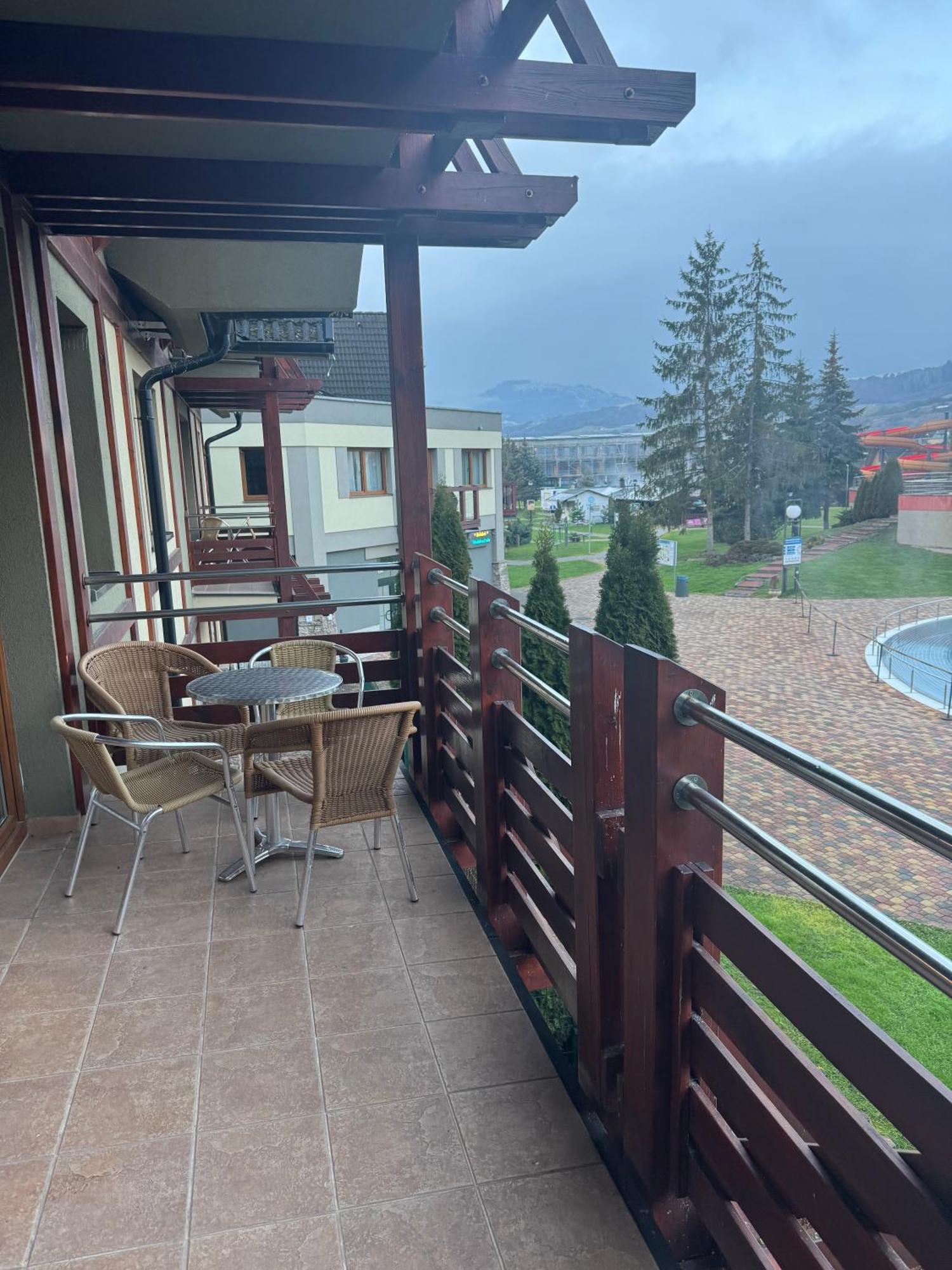 Apartman Paradise Bešeňová Buitenkant foto